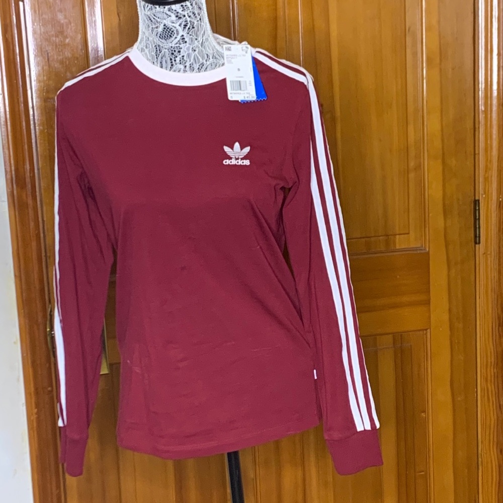 Maroon adidas top